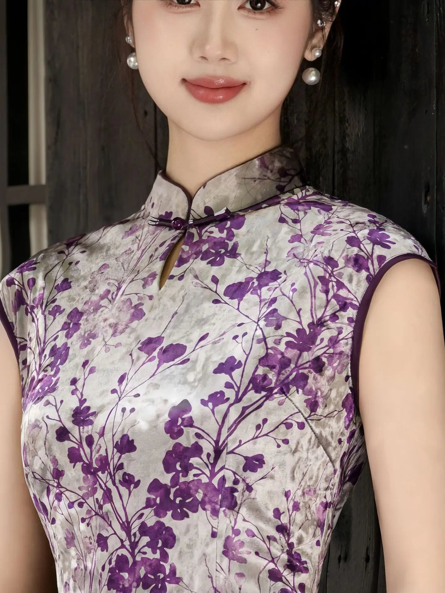 Gradient Purple Floral Velvet Sleeveless Modern Qipao