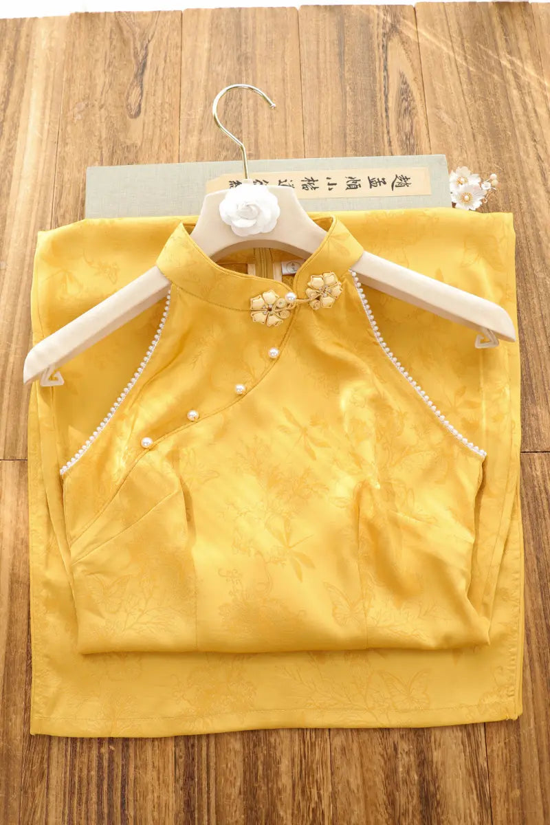 Yellow Halter Neck Modern Floral Jacquard Qipao with Pearl Beading