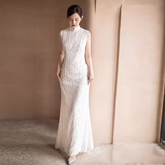 White floor length mermaid shape modern cheongsam