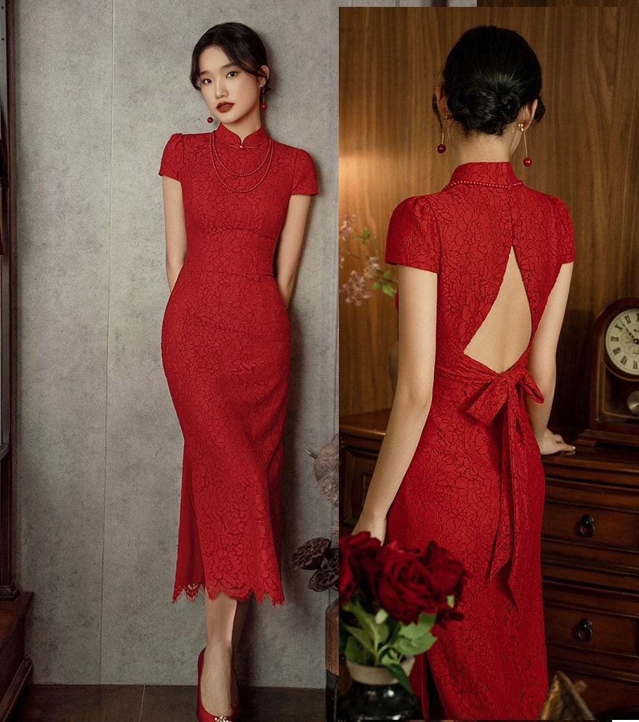 A chinese girl in  Red Open back cheongsam wedding dress