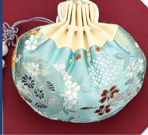 Oriental Floral Embroidered Pouch Sachet Bag | Spring - Oriental Me