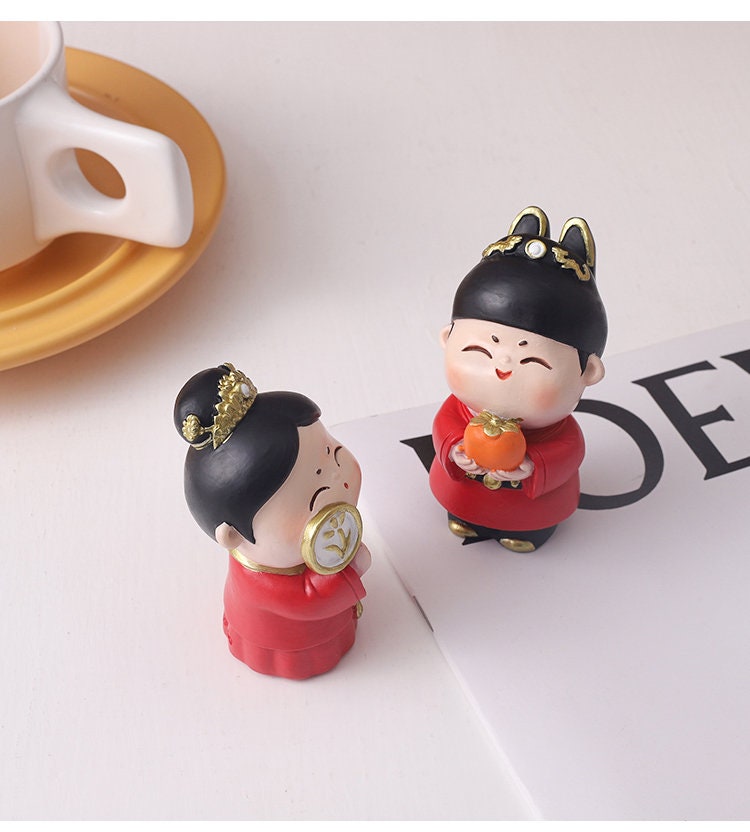 Chinese  Red Bride & Groom Wedding Cake Topper