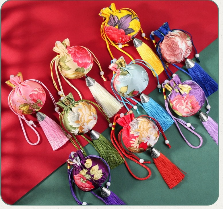 Oriental Floral Embroidered Pouch Sachet Bag | Peony - Oriental Me