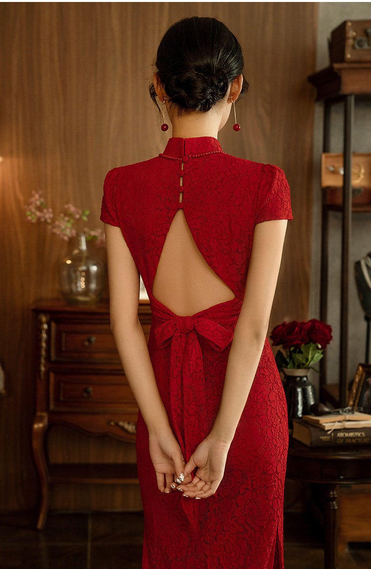 Chinese red open back qipao cheongsam dress back